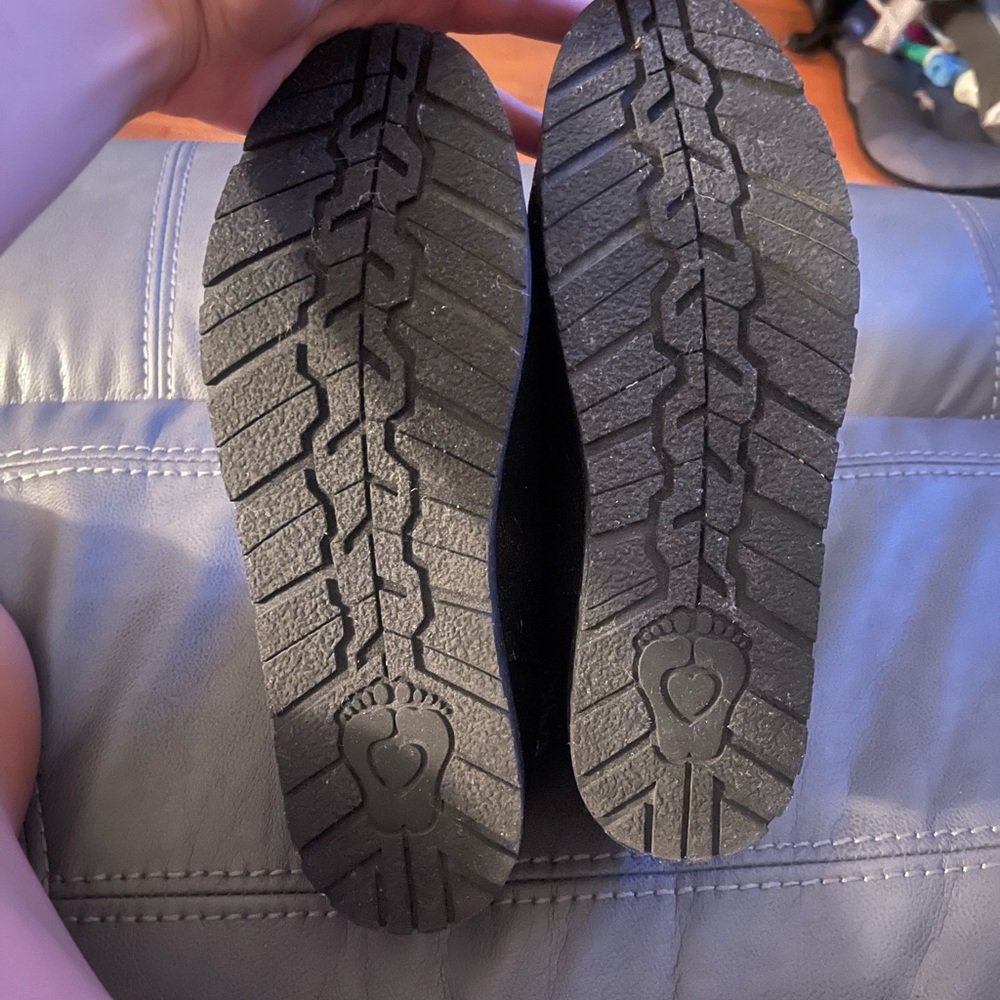 New Skechers black suede fur lined Bobs boots